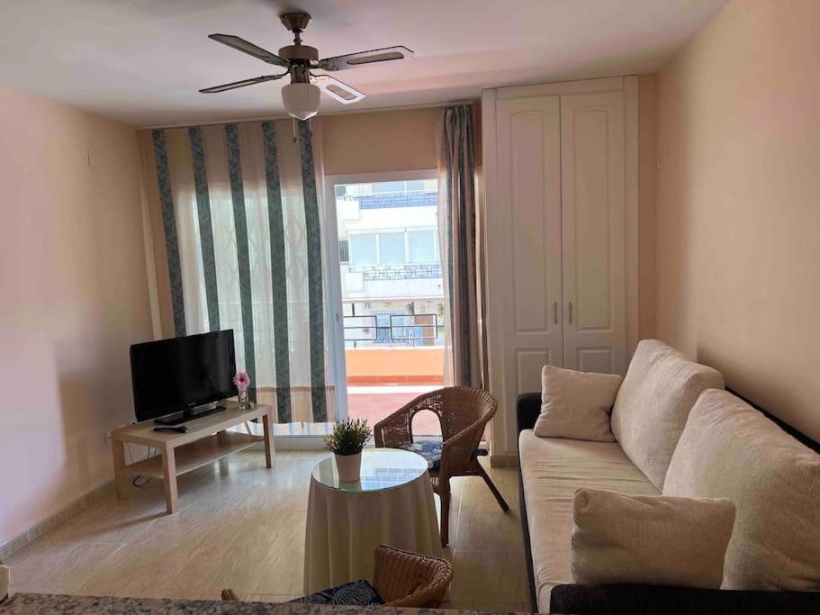 Magnifico Apartamento En La Carihuela, Torremolino 토레몰리노스 외부 사진